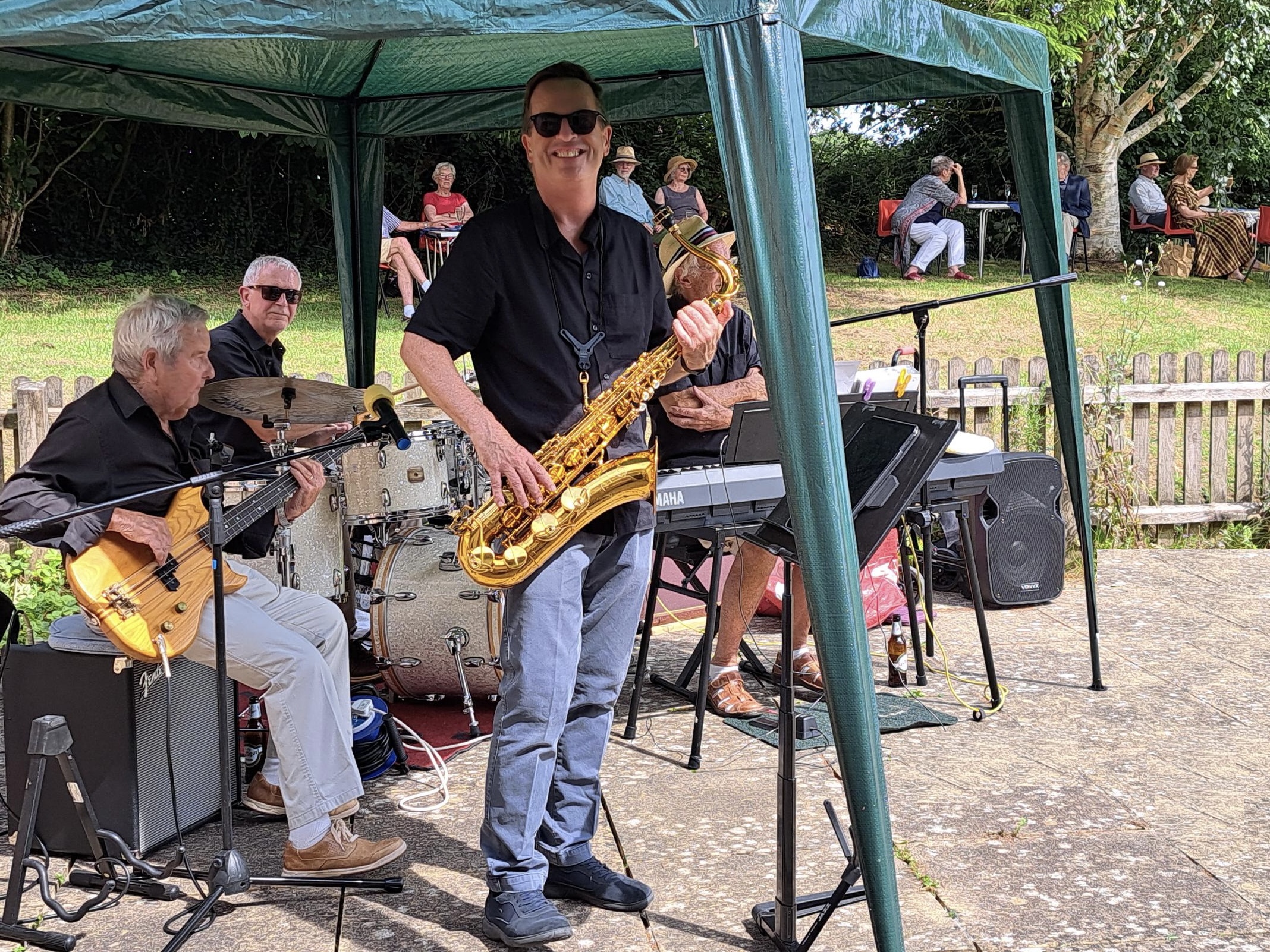 Sunshine, Jazz, Strawberries & Prosecco: A Community Afternoon to Remember